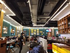 大堂-胡须佬鸡煲四季火锅店(石厦西村直营店)