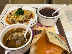 -魏家凉皮(大雁塔南广场餐厅)