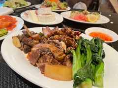 -圣丰索菲特·2 On 988 Café 自助餐厅
