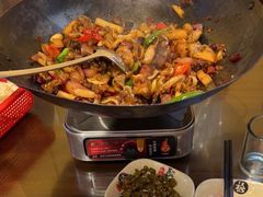 -富正毅三下锅·湘西韵味(天门山索道店)
