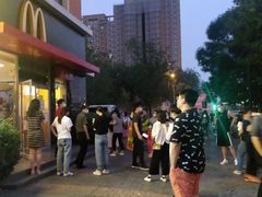 -麦当劳(欢乐谷店)