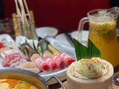 -樾餐厅泰式海鲜火锅(民歌湖店)