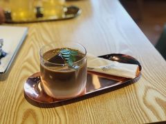 -ZING COFFEE 镜咖啡