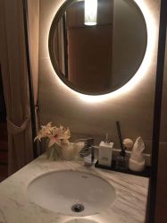 -苑苑vbeauty科技美容SPA