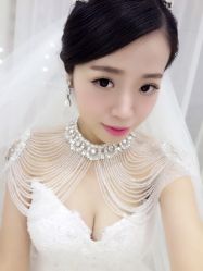 点击看大图 -艾米丽婚纱礼服