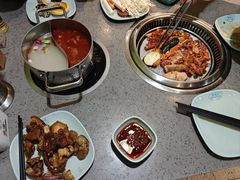 -金滏山烤肉·海鲜·火锅自助餐厅(襄阳万达店)