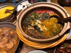 -吃饭皇帝大土家民族菜(正大广场店)