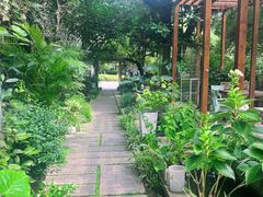 -谷咖啡·鲜花绿植花园餐厅