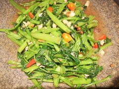 泰式炒空心菜-Local泰莲庭(虹鳟鱼店)