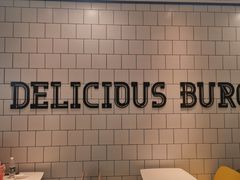 -麦当劳(凯德MALL太阳宫店)