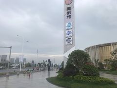 -融创茂-停车场