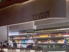 -TZ House音乐现场(来福士中心店)