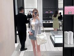 -Chanel(德基广场店)