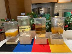 -咖啡苑自助餐厅·中国大饭店