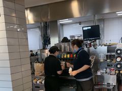 -麦当劳(乳山路店)