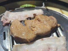 -哈哈碳都·牛肋条无限自助烤肉(宝龙店)
