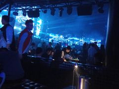 -SPACE(欢乐颂购物中心店)