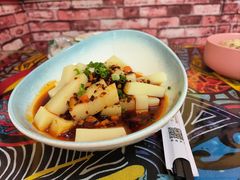 -弘烨 贵州酸汤 鱼火锅(东财店)