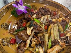 -盛记顺德高佬猪杂粥