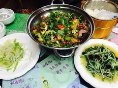 -泸沽肴(泸沽湖大洛水村农村信用社旁店)