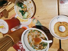 -白沙肴·长沙米粉.小炒湘菜(石厦时代广场店)