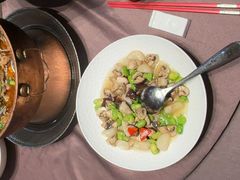 -香山湖家家宴(中山陵店)