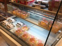 面包甜点陈列柜-丹香(青岛南京路店)