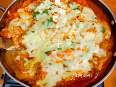 -亲昵春川鸡排(韩国美食街店)