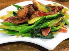芥蓝炒腊味-熠盛粤味·顺德桑拿鸡(永康路店)