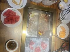 -蒙肥羊·酸汤潮牛·鲜牛肉火锅烤肉自助(岗顶店)