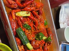 -聚汇三少·龙虾·中餐厅(莫邪路新天地店)