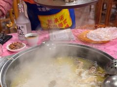 -侠成水上农庄(工业大道店)