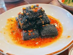 -郑东靓靓虾馆·金牌油焖大虾(天泽街店)