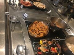 -圣丰索菲特·2 On 988 Café 自助餐厅