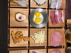 -银米·云南传统过桥米线(双廊黑金冠店)