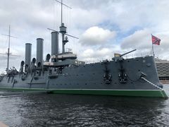 -阿芙乐尔号巡洋舰