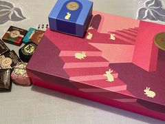 -VENCHI 闻绮(上海佛罗伦萨小镇店)
