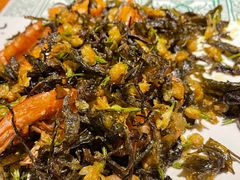 普洱茶香酥虾-云海肴·汽锅鸡·云南菜(高德置地店)