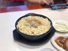 三鲜伊府面-郑州烤鸭总店