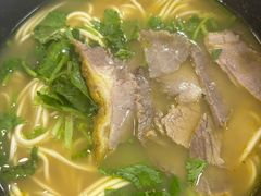 -俊杰拉面馆