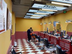 -Devilhands Barbershop男士理容店