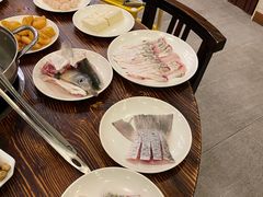 -正能量脆肉鲩火锅