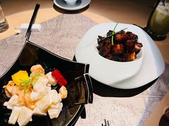 -穹六人间 people 6(岳阳路店)