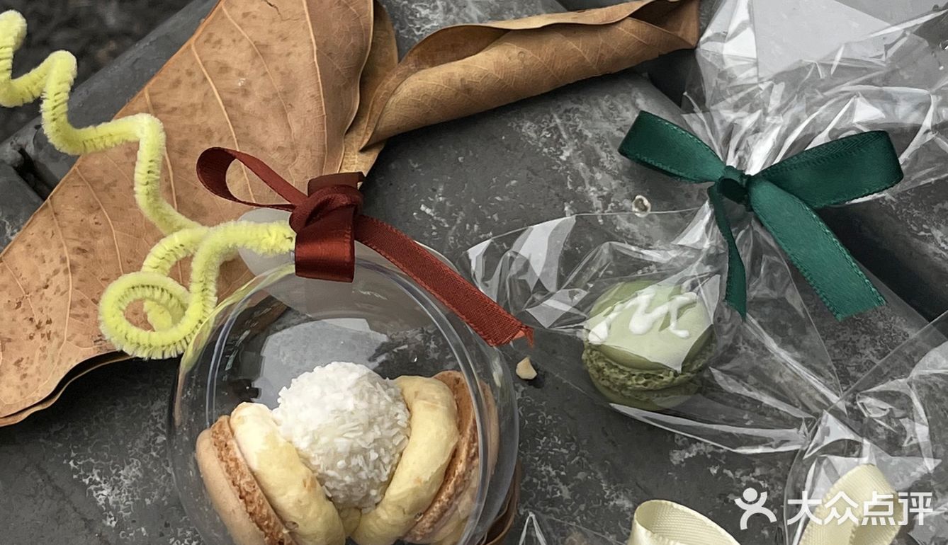 中山来了🩰快闪“费列罗”奶昔&马卡龙🎪探店