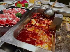 红油清汤鸳鸯锅底-海底捞火锅(劲松店)