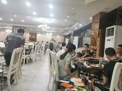 大堂-热火朝天自助火锅(车城大道西门店)