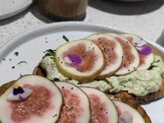 无花果手撕鸡肉tapas-Toris(LuOne凯德晶萃广场店)