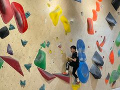 -ROCKPLUS攀岩馆(环宇城店)