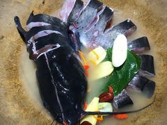 -滇小鱼·云南野生菌火锅(上杭路店)
