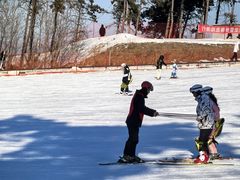 -棋盘山冰雪大世界